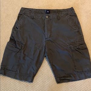 Gap cargo shorts